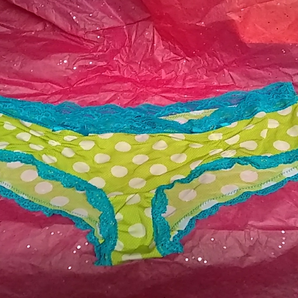 Ladies Size 7 - Rene Rofe Pure Beauty Panties
